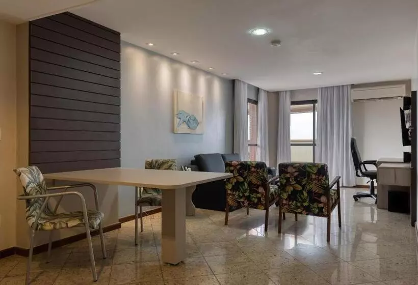 スイート（家族用）, Quality Suites Vila Velha