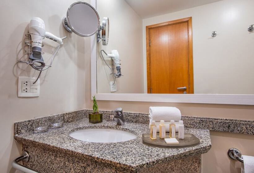 اتاق پریمیوم سه تخته, Sao Paulo Tatuape Affiliated By Meliá