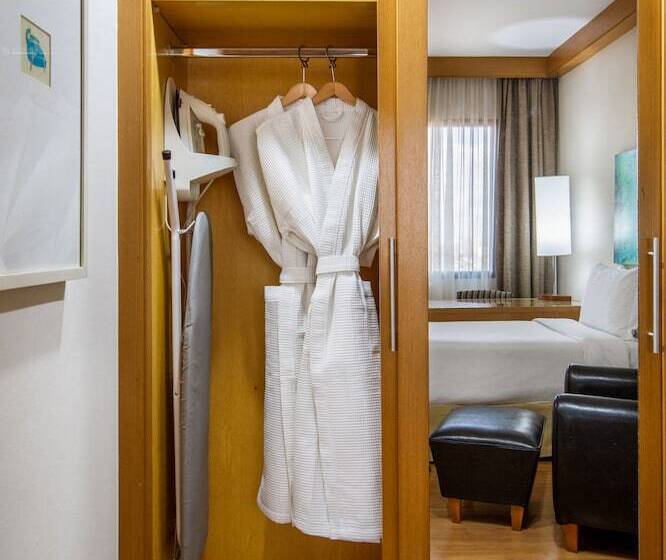 اتاق پریمیوم سه تخته, Sao Paulo Tatuape Affiliated By Meliá