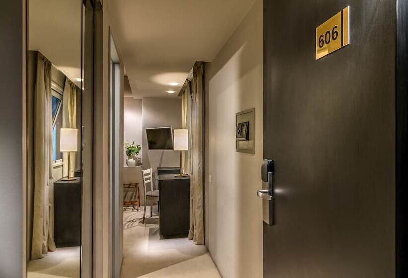 Номер Стандарт, Up Congreso