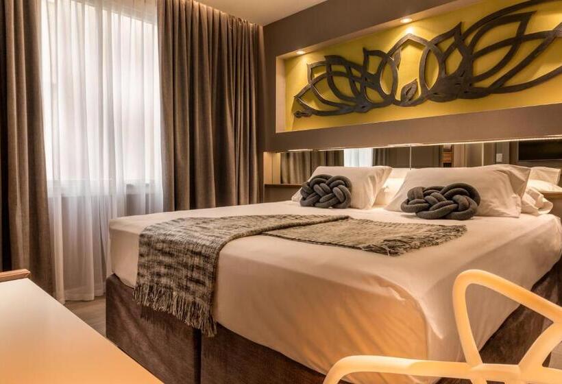 Номер Стандарт, Up Congreso