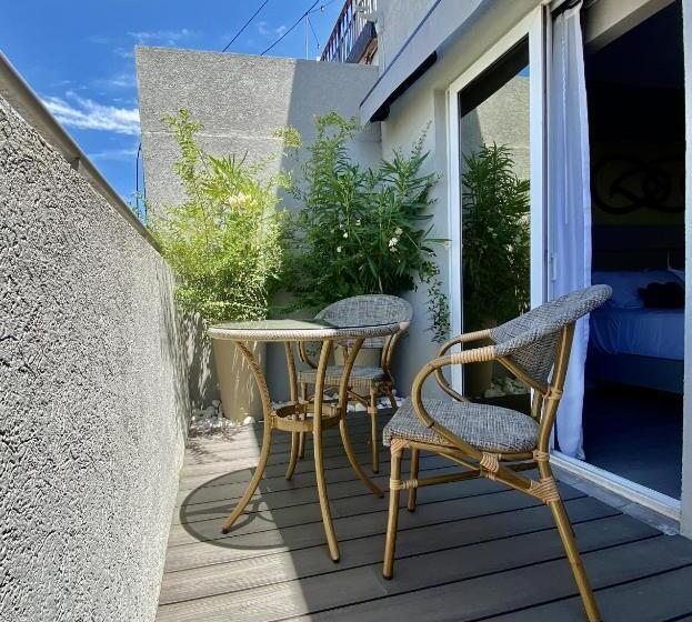 Номер Deluxe с Балконом, Up Congreso