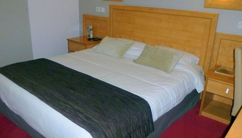 غرفة كومفورت, Logis Hotel Restaurant Le Grand Turc