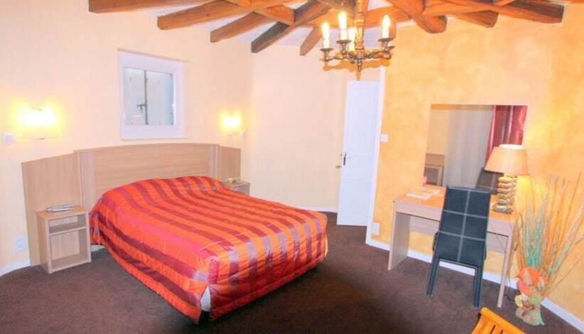 جناح عائلي, Logis Hotel Restaurant Le Grand Turc