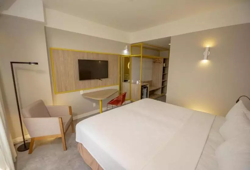 キングサイズベッドのスーペリアルーム, Novotel Salvador Rio Vermelho