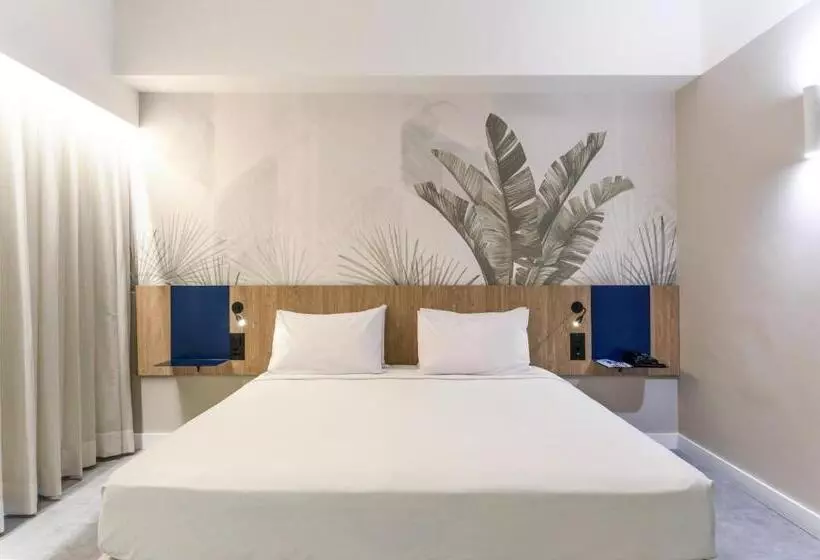 キングサイズベッドのスーペリアルーム, Novotel Salvador Rio Vermelho