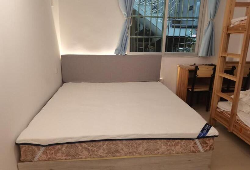 Quarto Familiar, Tulou Panda Homestay