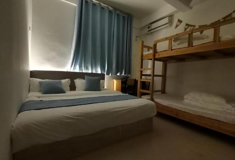 Camera Familiare, Tulou Panda Homestay