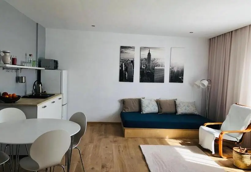 スーペリアースイート, Barcelona Rooms
