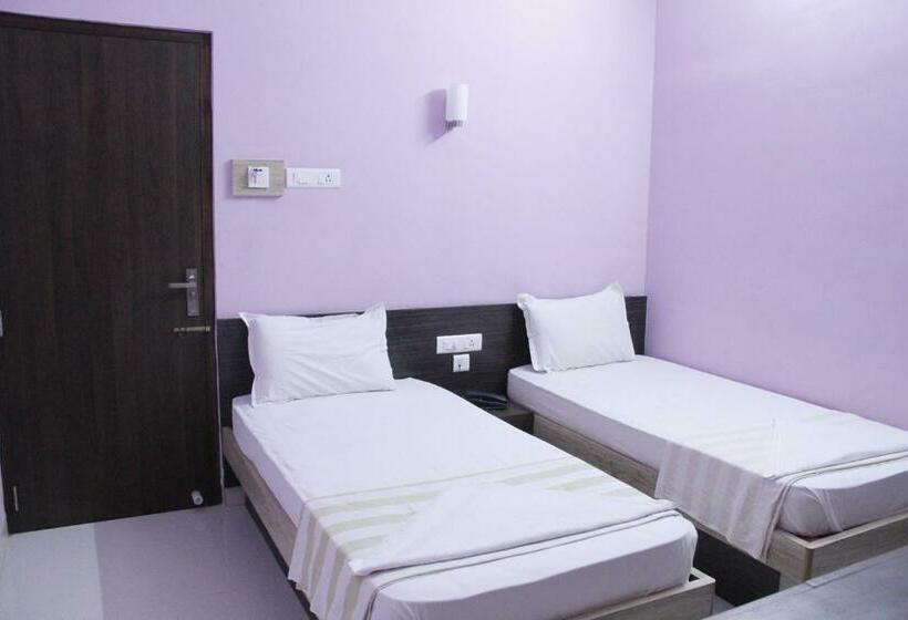 Standardrum, Jeyam Residency