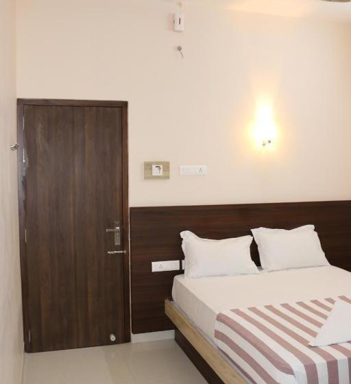 Standardrum, Jeyam Residency