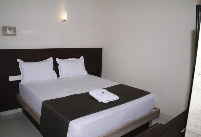 Standardrum, Jeyam Residency