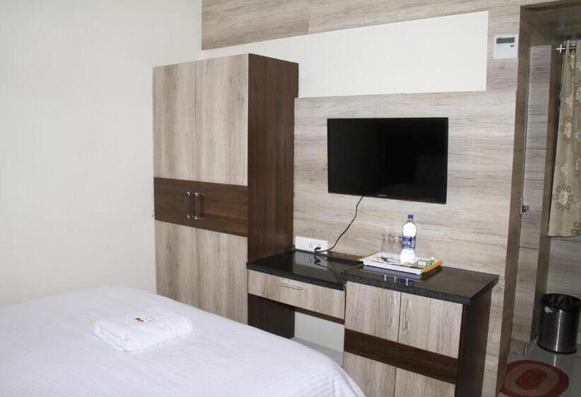 Standardrum, Jeyam Residency