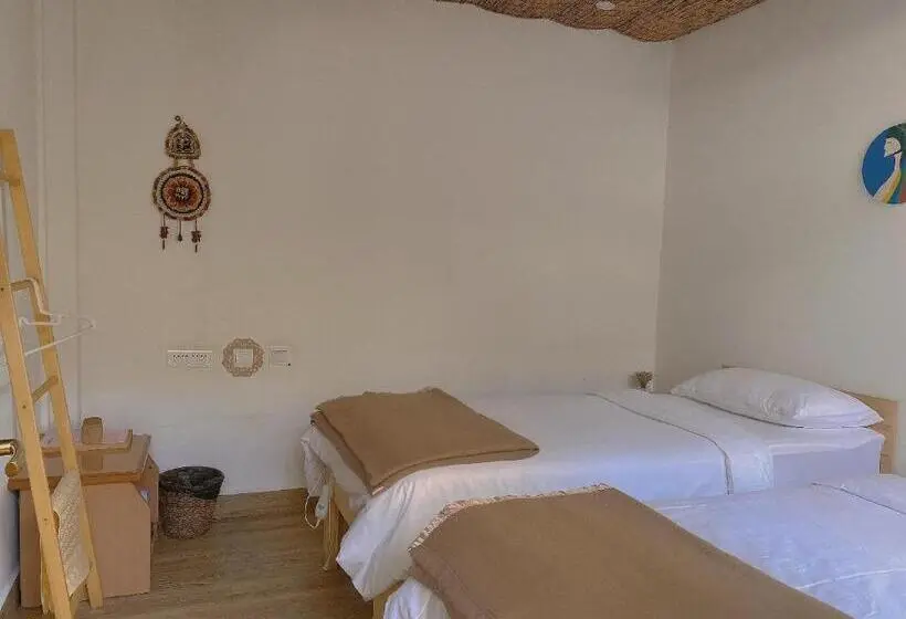 ルームシェアのワンベッド, Stone Forest Mijia Guest House