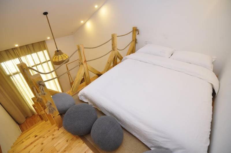 패밀리 방갈로, Stone Forest Mijia Guest House