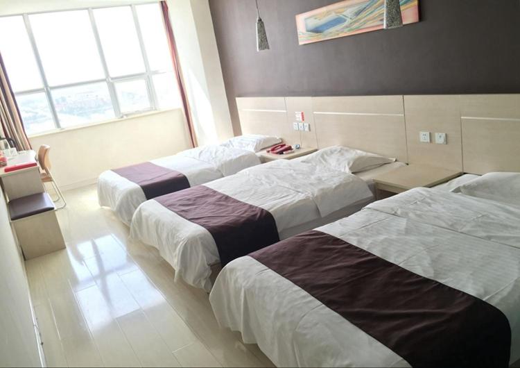 Номер Стандарт Трехместный, Thank Inn Chain Hotel Shandong Qingdao Laixi Nanjing Road