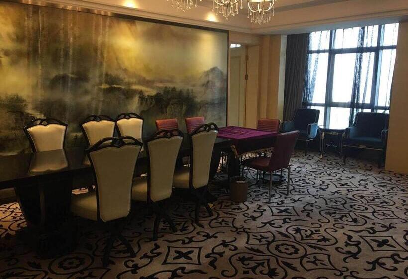 סוויטה משפחתית, Ramada Yangzhou Baoying