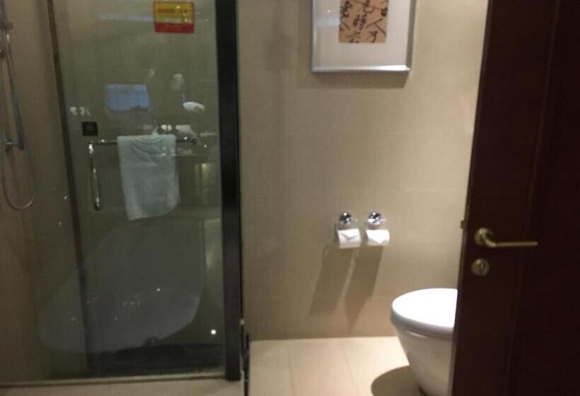 חדר סטנדרט מותאם לאדם עם מוגבלויות, Ramada Yangzhou Baoying