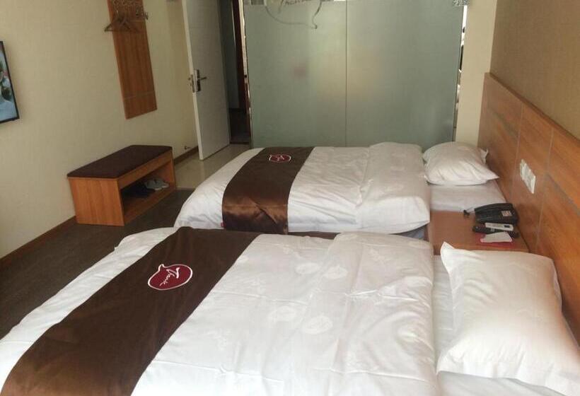 Семейный Номер, Thank Inn Chain Hotel Henan Xinyang Shangcheng County Huayuan Road