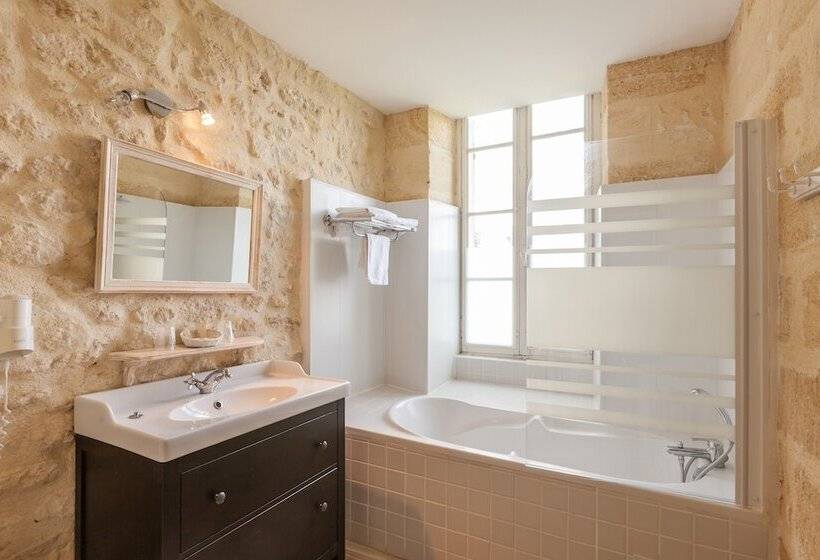 スーペリアールーム, Château Fleur De Roques   Puisseguin Saint Emilion