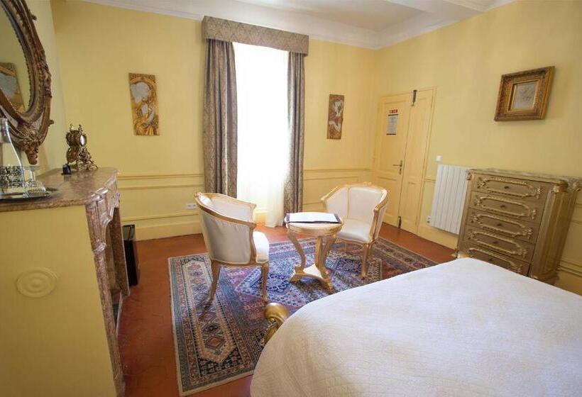 Люкс Вид на Сад, Château Rieutort
