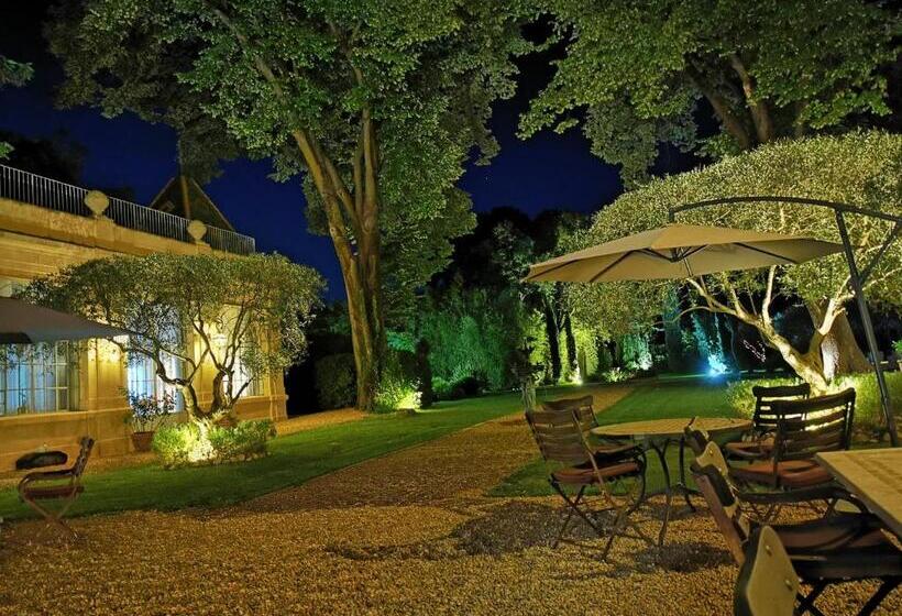 جناح إدارى, Château Rieutort