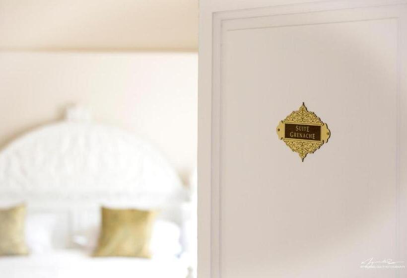 جناح إدارى, Château Rieutort