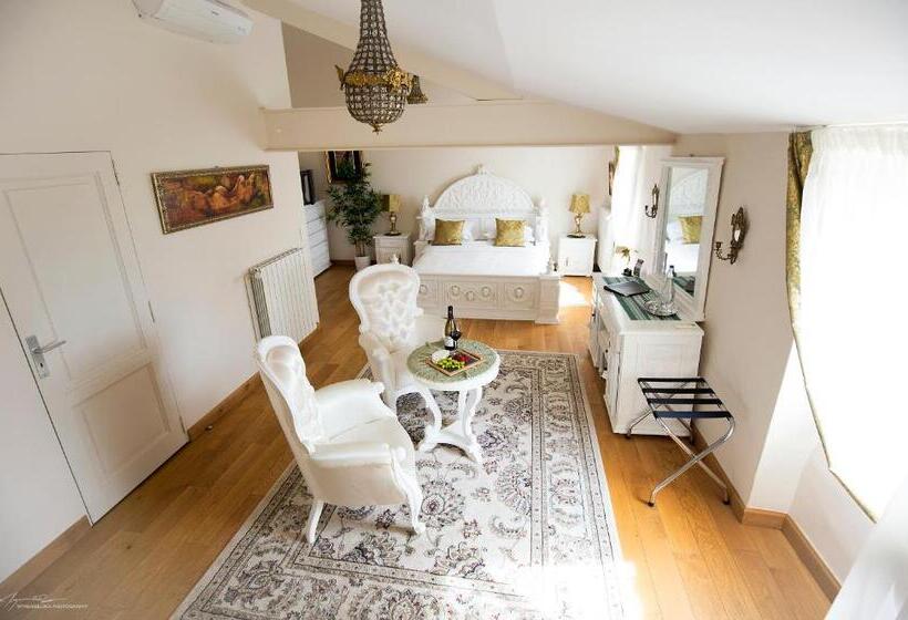 جناح إدارى, Château Rieutort