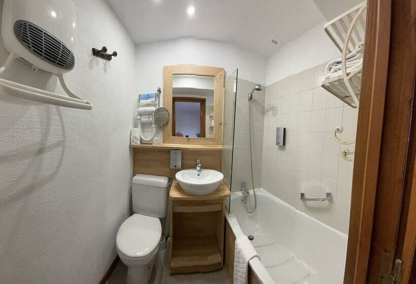 غرفة قياسية, De Bourgogne