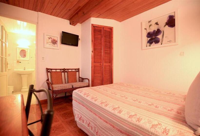 Номер Стандарт, De La Pagézie