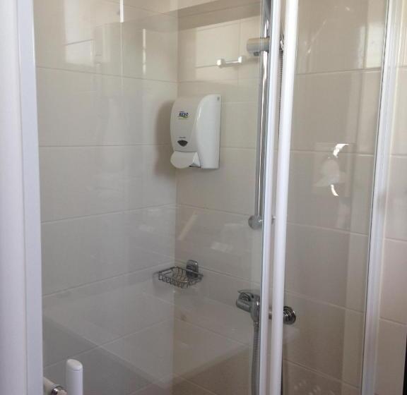 غرفة قياسية سرير كينج, Hôtel Calme Des Pins & Spa