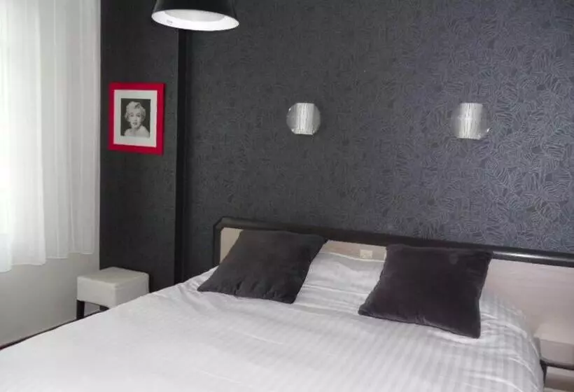 اتاق استاندارد با تخت بزرگ, Hôtel Calme Des Pins & Spa