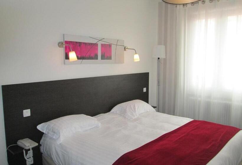 غرفة قياسية سرير كينج, Hôtel Calme Des Pins & Spa