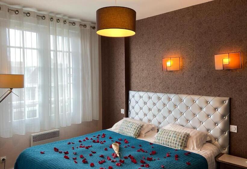 غرفة قياسية سرير كينج, Hôtel Calme Des Pins & Spa