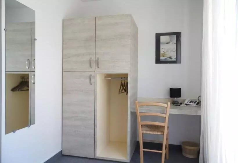 スタンダード４人部屋, Hôtel Du Petit Matelot