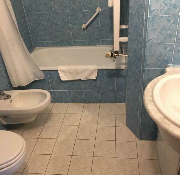 Номер Комфорт, Hôtel Val Du Tech