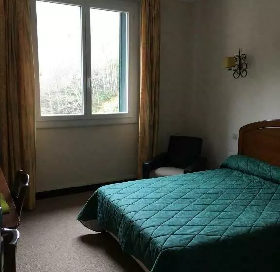 コンフォートルーム, Hôtel Val Du Tech