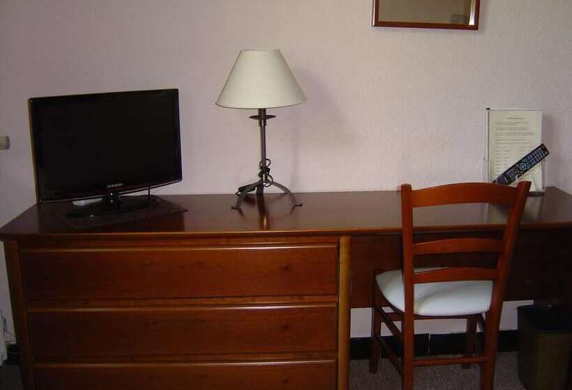 Номер Стандарт, Hôtel Val Du Tech