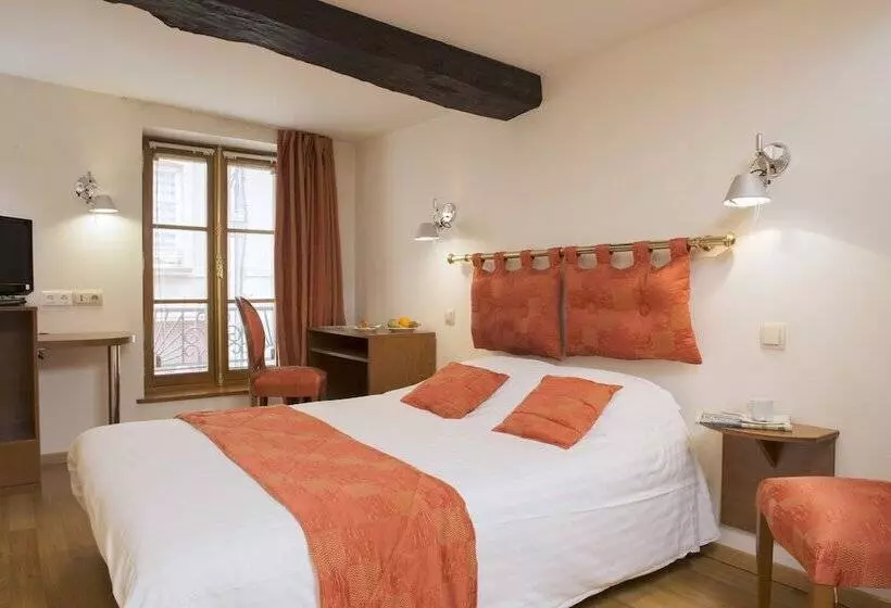 Standard-huone, Le Saint Michel