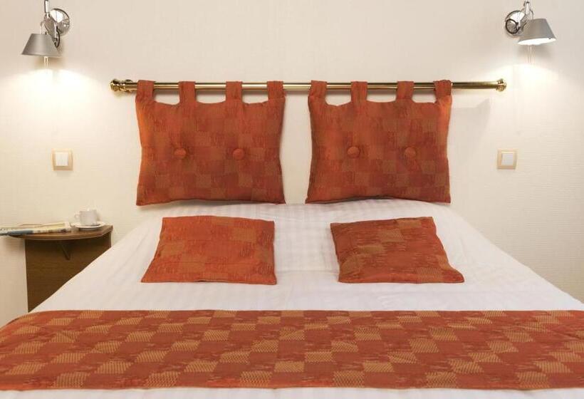 标准间, Le Saint Michel