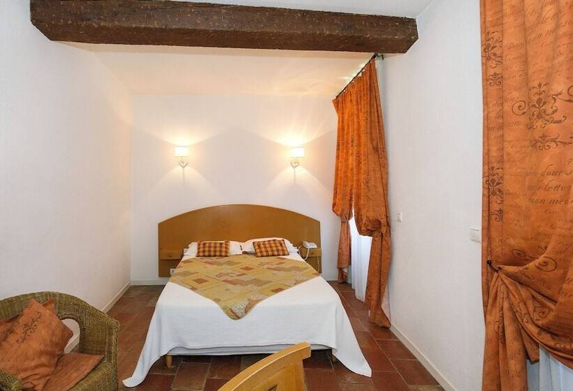 Номер Стандарт, Logis Hôtels   Hôtel Restaurant Du Midi