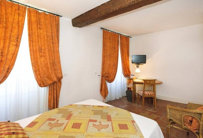 Номер Стандарт, Logis Hôtels   Hôtel Restaurant Du Midi