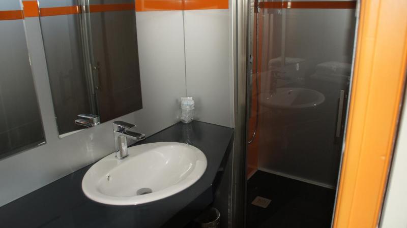 스탠다드 룸 킹사이즈 침대, Logis Hôtel Restaurant Bellevue