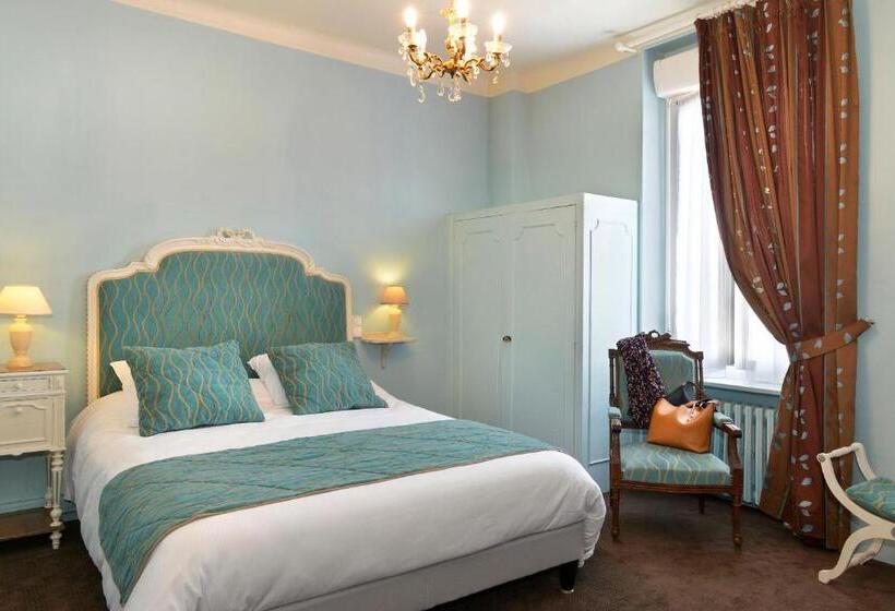 Номер Стандарт, Logis Hôtels Restaurant Le Dauphin