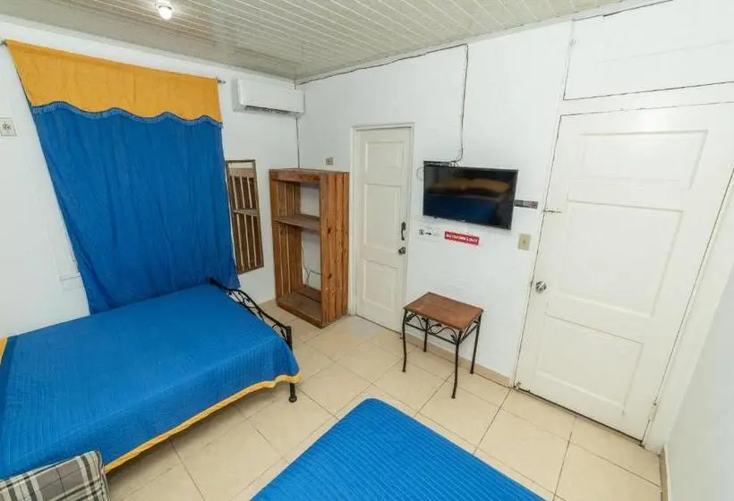 اتاق استاندارد با 2 تخت دوبل, Hostal Amador Familiar
