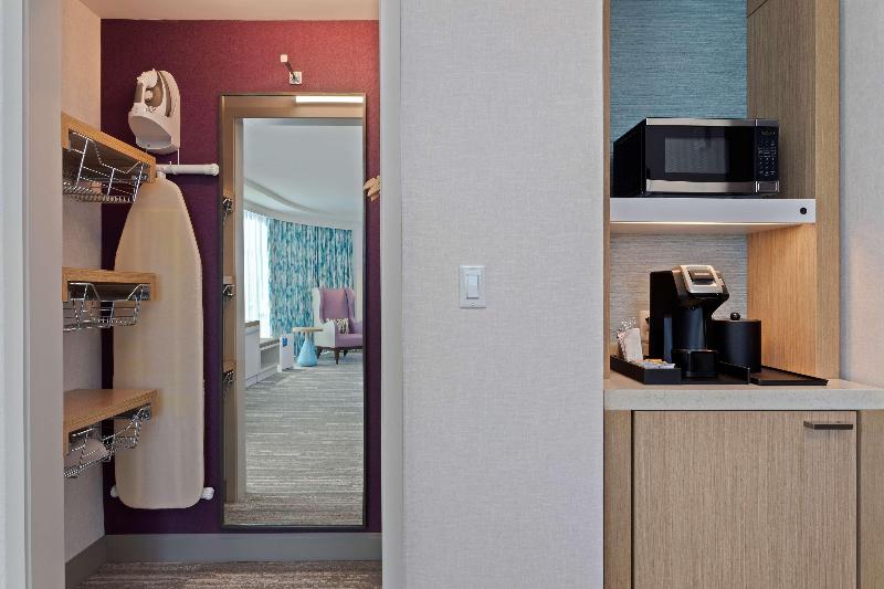 غرفة قياسية سرير كينج, Hilton Garden Inn Boston Brookline, Ma