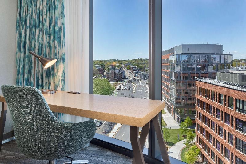 Стандартный Номер Кровать Кинг, Hilton Garden Inn Boston Brookline, Ma