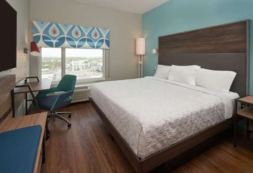身障者適用キングサイズベッドルーム, Hilton Garden Inn Boston Brookline, Ma