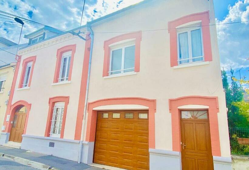 סטודיו סטנדרטי נוף לגינה, Reims Sherpa Guest House