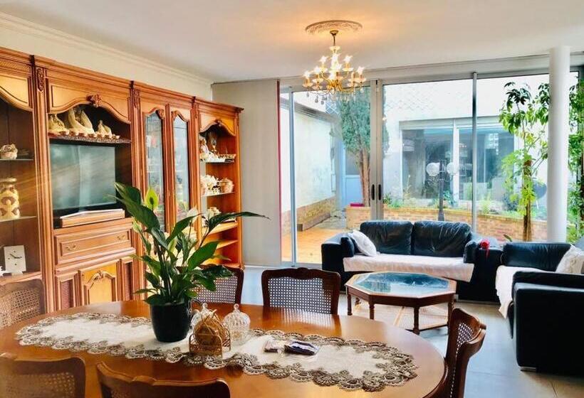 חדר סטנדרט נוף לגינה, Reims Sherpa Guest House